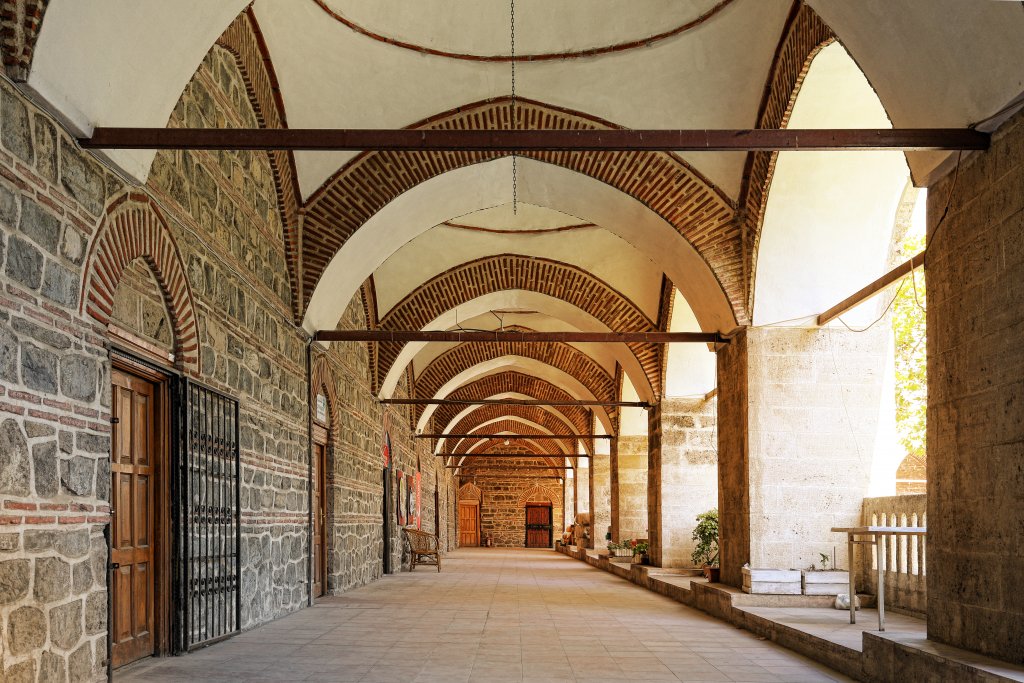 PIRINÇ HAN